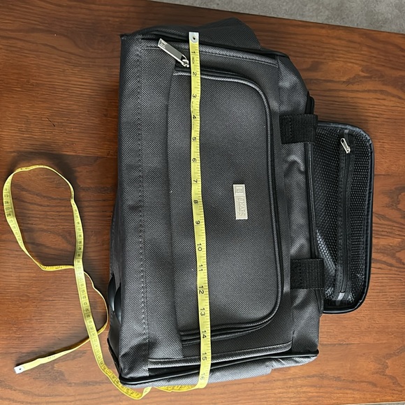 Chaps Black Duffel Canvas Bag - Picture 8 of 10